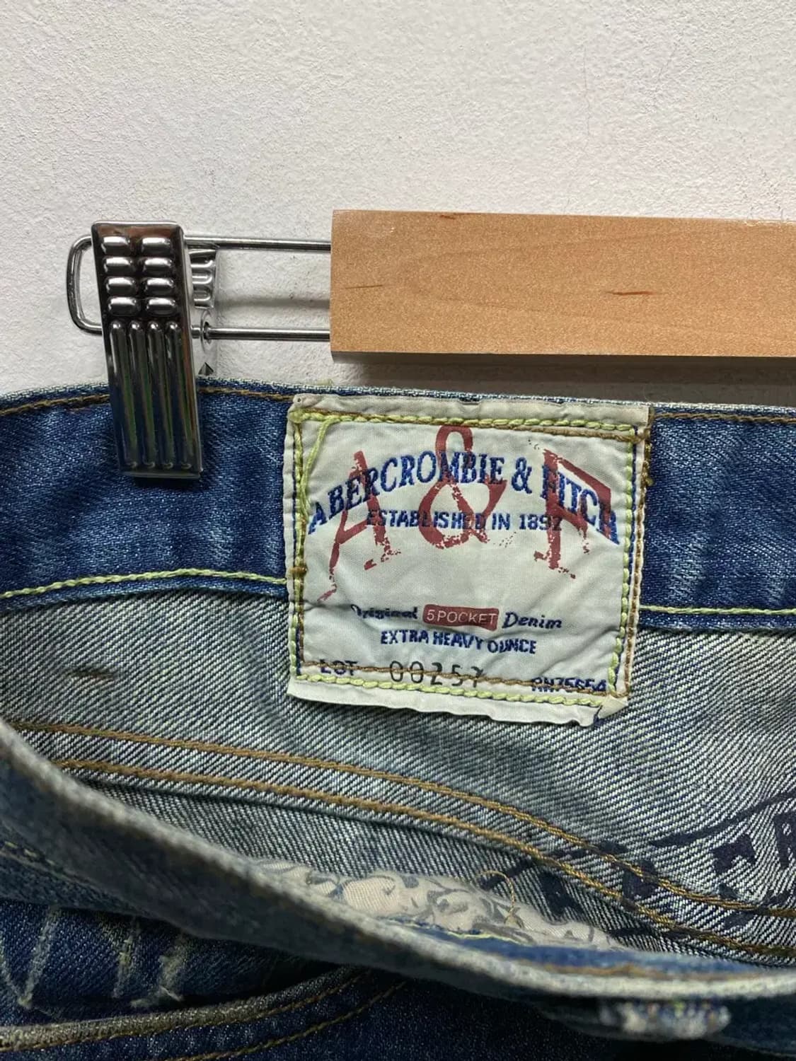 아베크롬비 앤 피치 데님 자수 청바지-34사이즈 상품이미지7