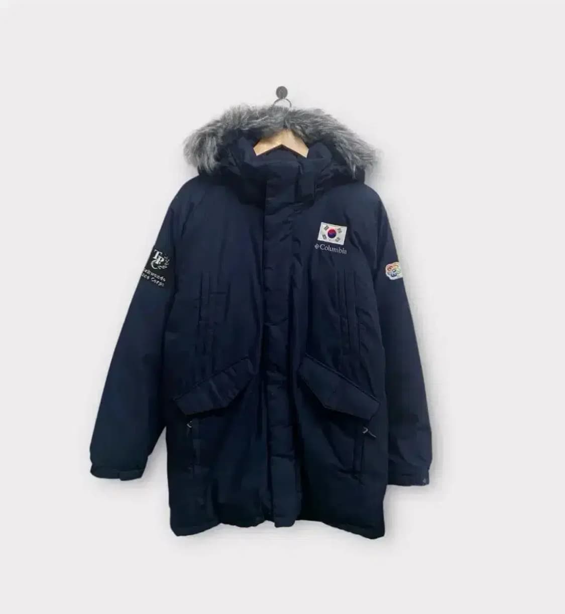 컬럼비아 태권도 국대 에디션 덕다운 패딩 - 2XL 상품이미지1