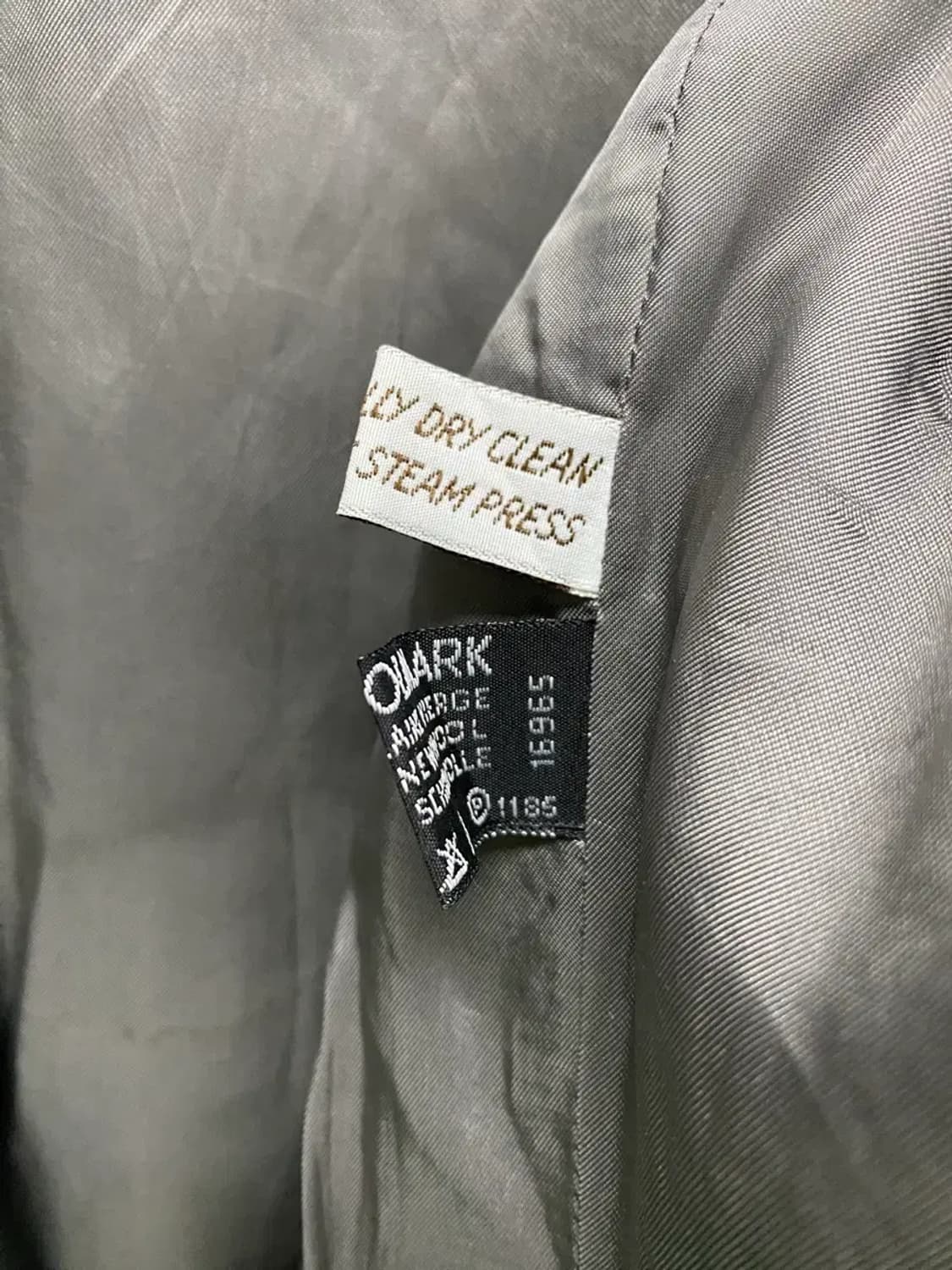 입생로랑 YSL 그레이 울자켓 M 상품이미지5