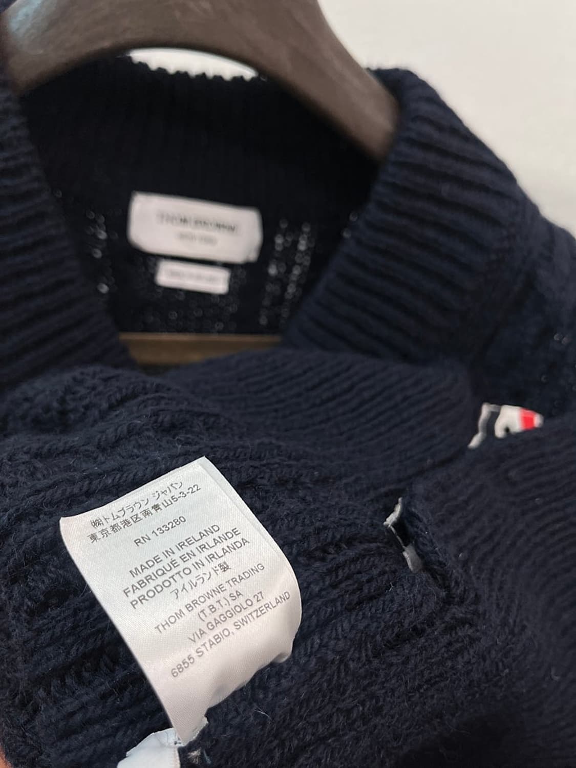 105) 톰브라운 신형 도네갈 케이블 베스트  상품이미지6