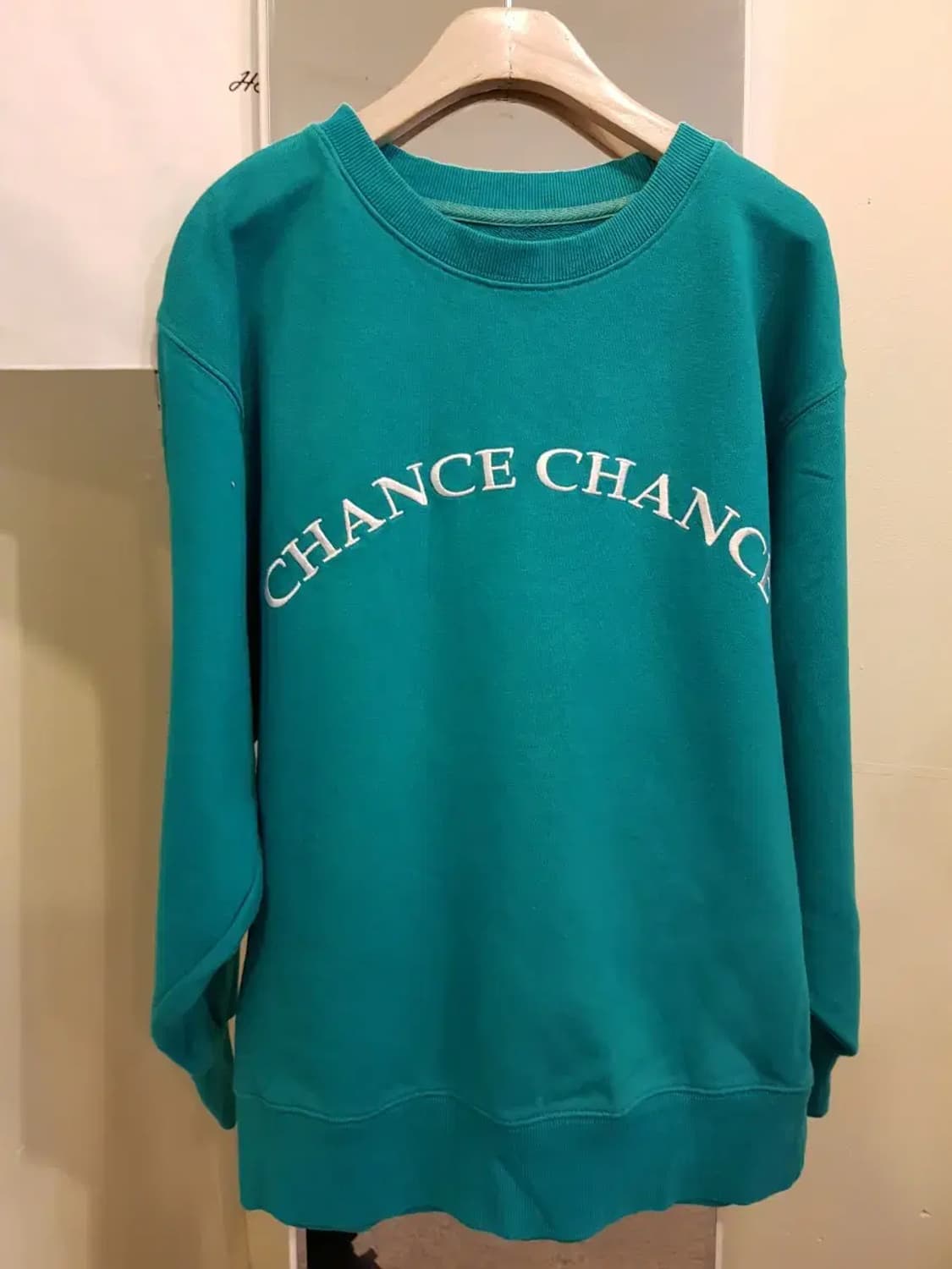 챈스챈스 맨투맨 상품이미지1