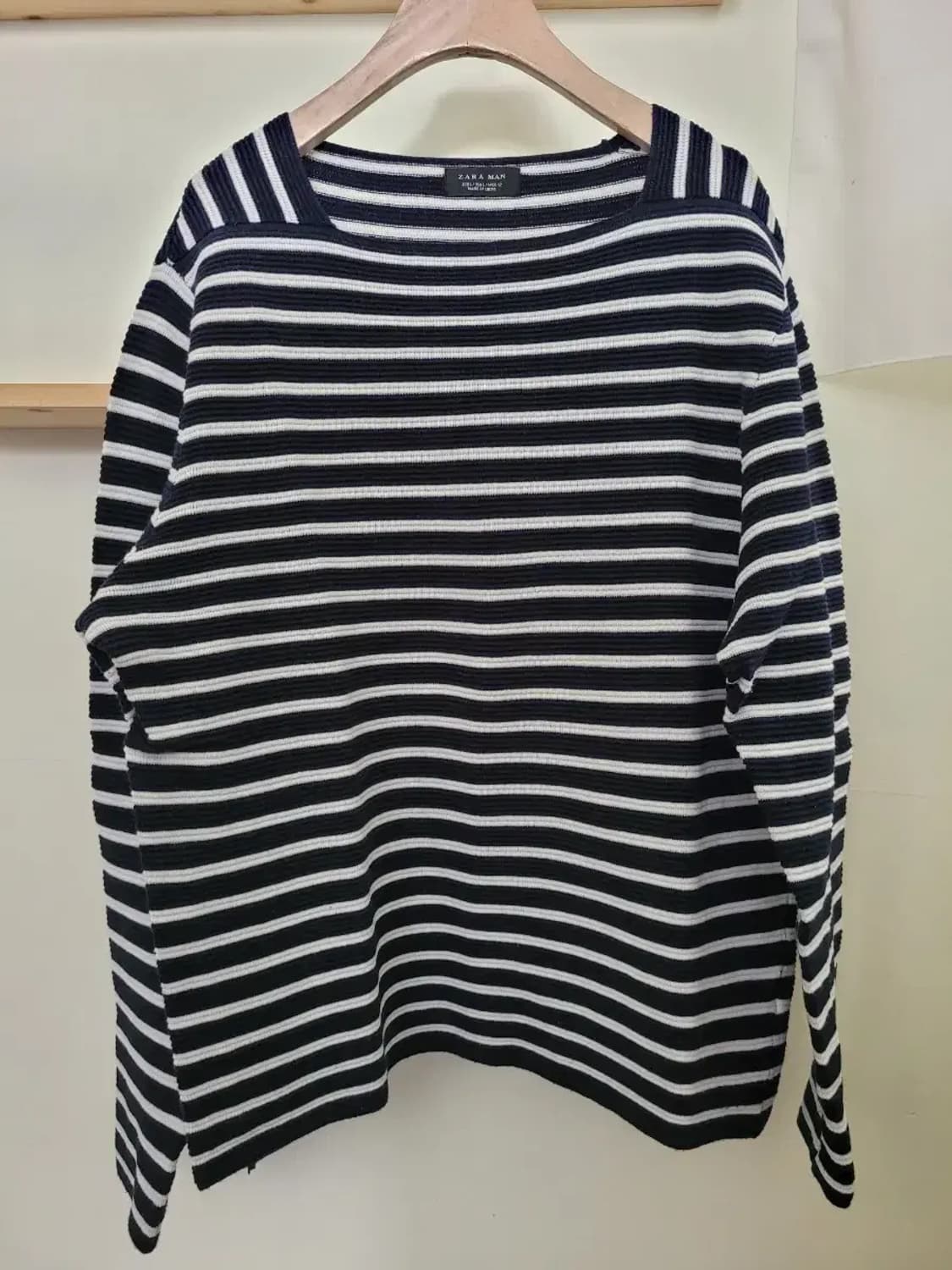 자라 스퀘어넥라인 니트 상품이미지1