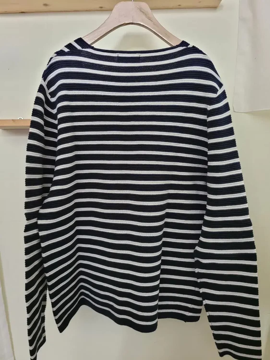 자라 스퀘어넥라인 니트 상품이미지3