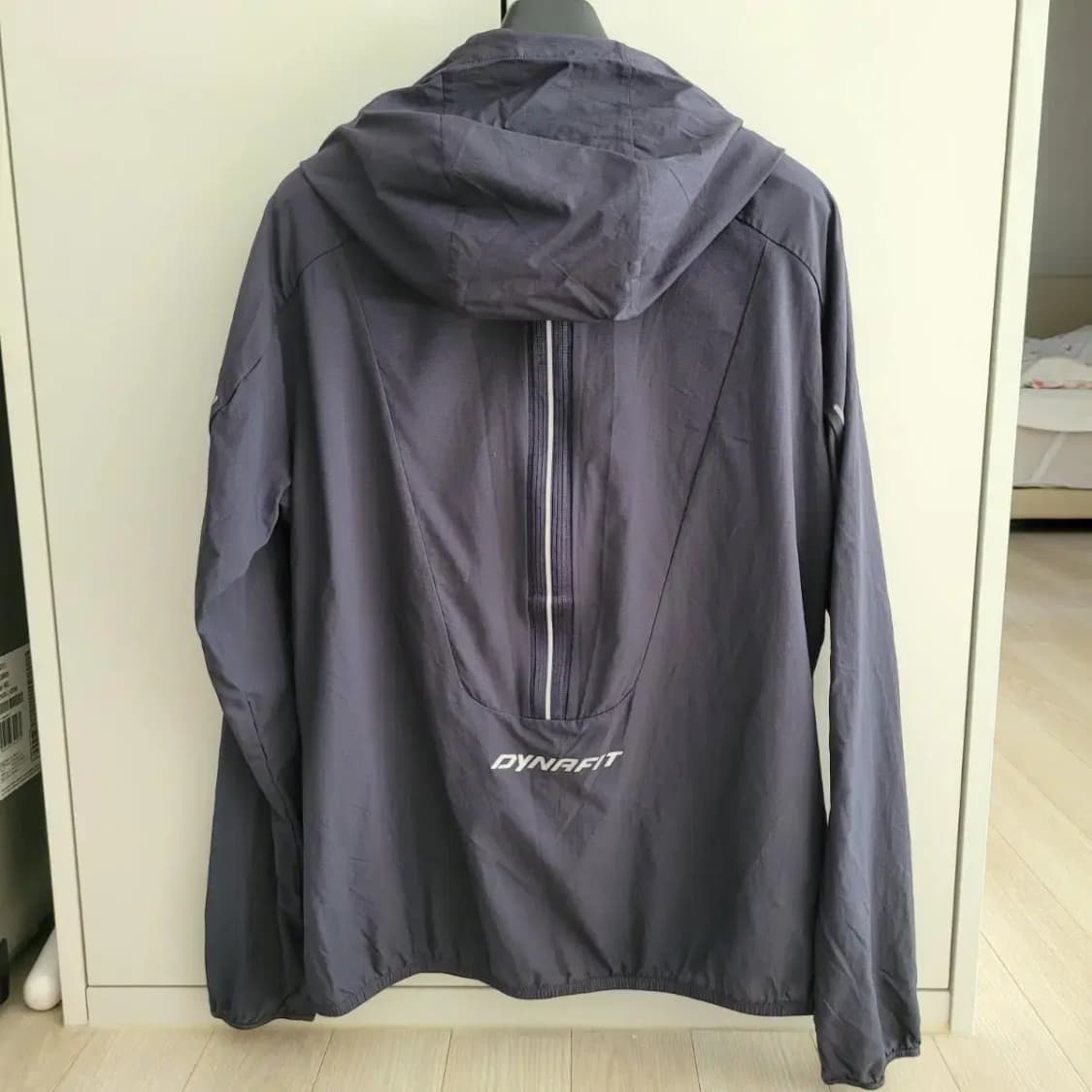 다이나핏 경량 바람막이 상품이미지3