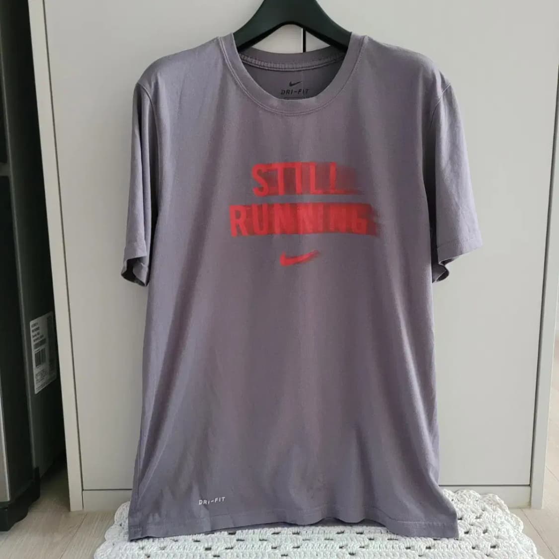 나이키 반팔티셔츠 상품이미지1