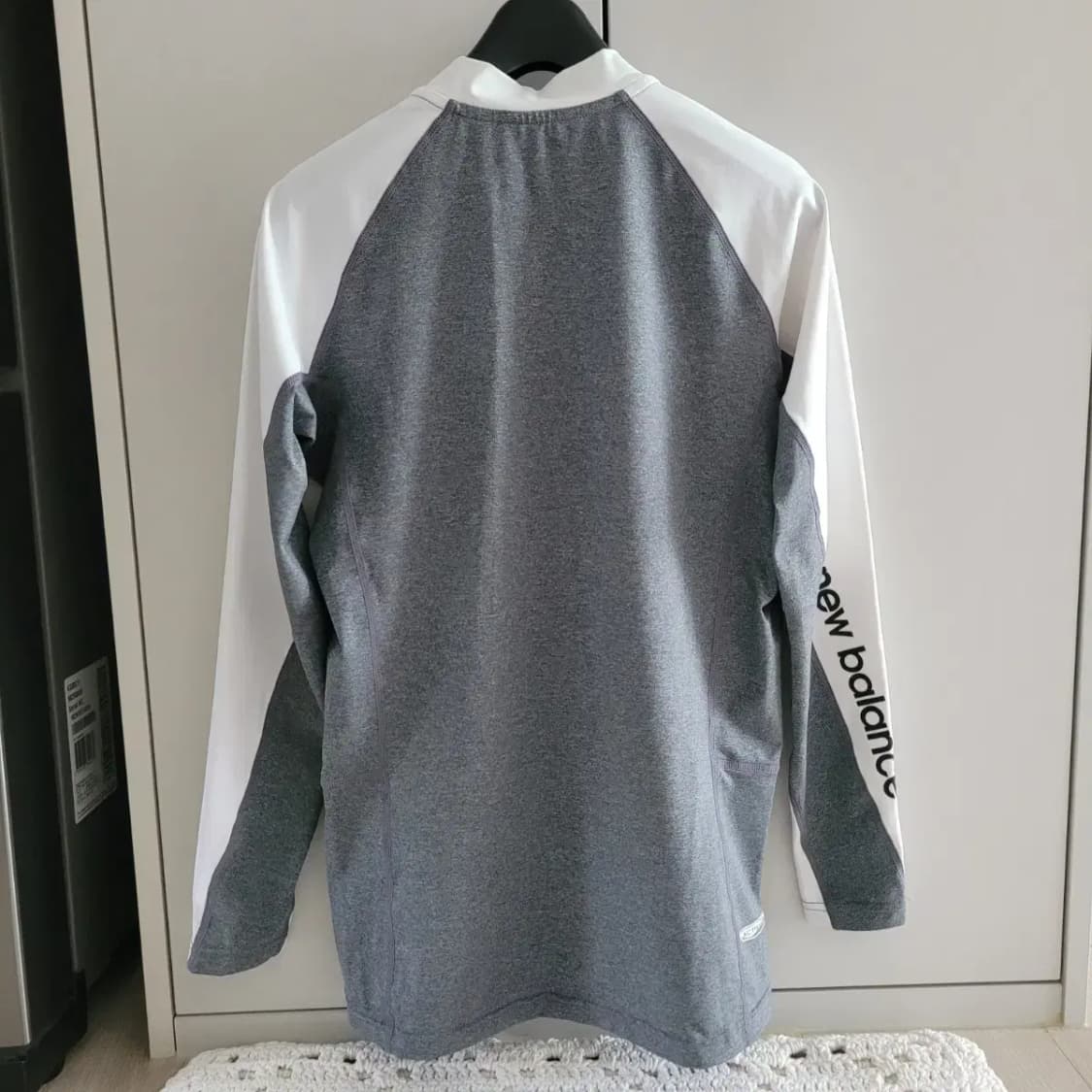 뉴발란스 냉감소재 기능성 집업 상품이미지4
