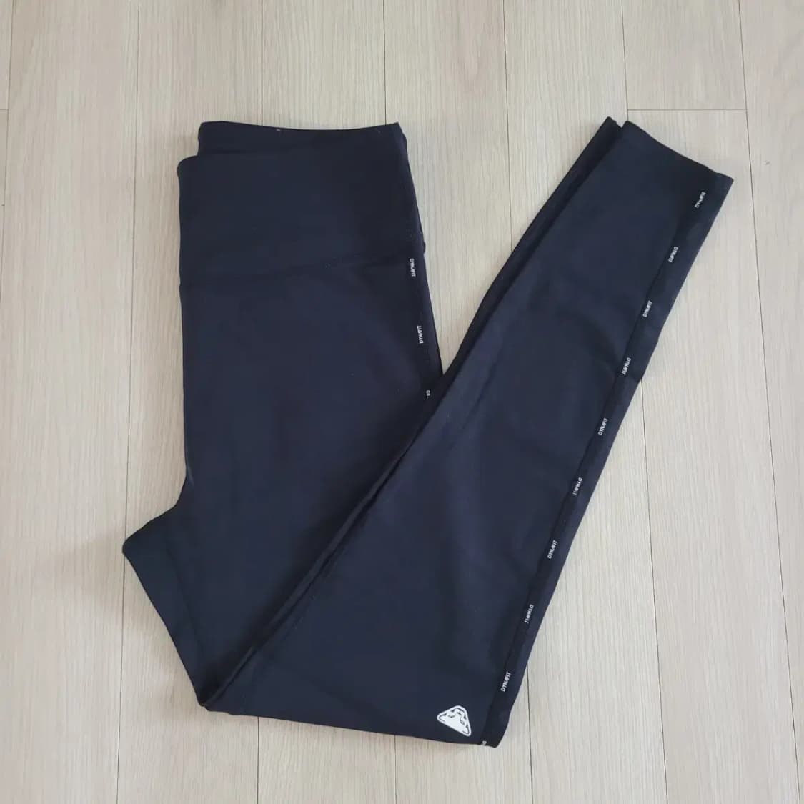 다이나핏 레깅스 상품이미지1