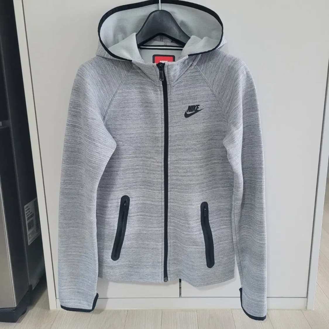나이키 테크팩 후드집업 상품이미지1