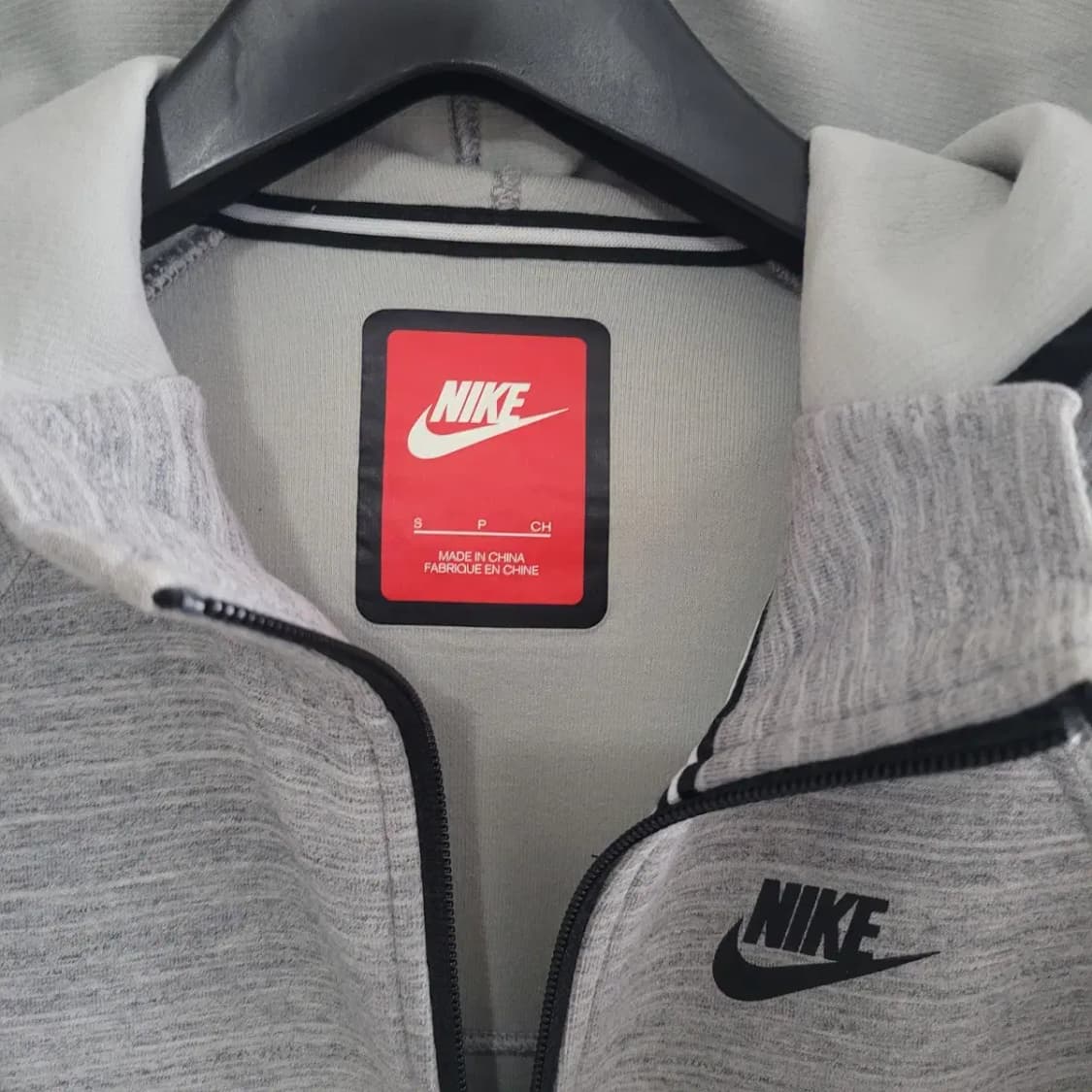 나이키 테크팩 후드집업 상품이미지2