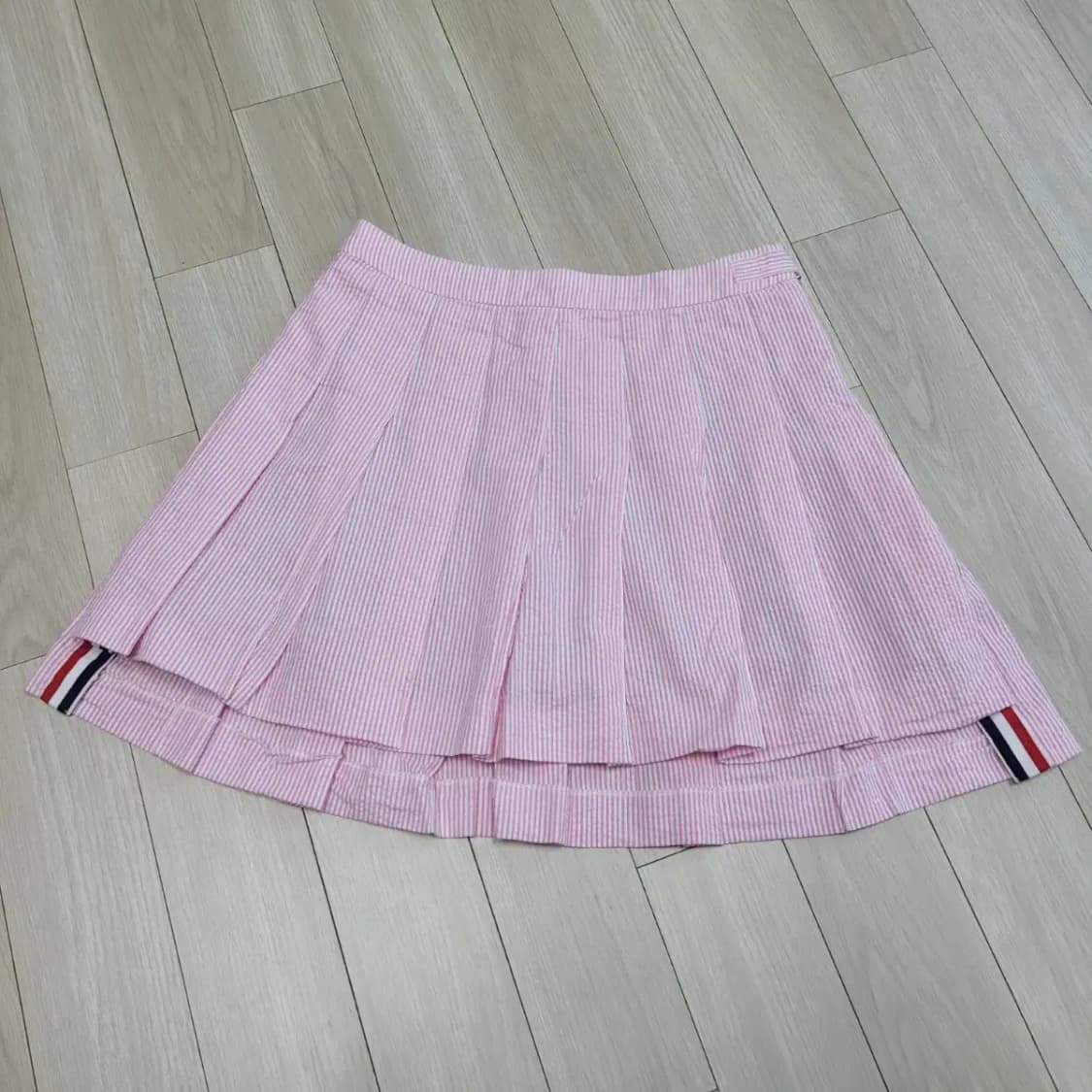 톰브라운 시어서커 미니 플리츠스커트 38 상품이미지1