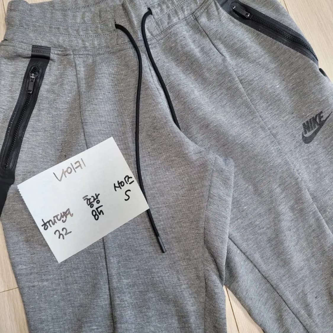 나이키 테크팩 바지 상품이미지4