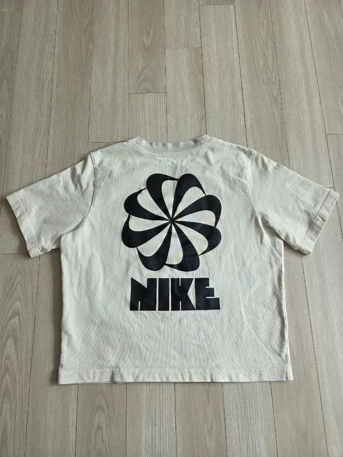 나이키 숏 반팔티셔츠 상품이미지4