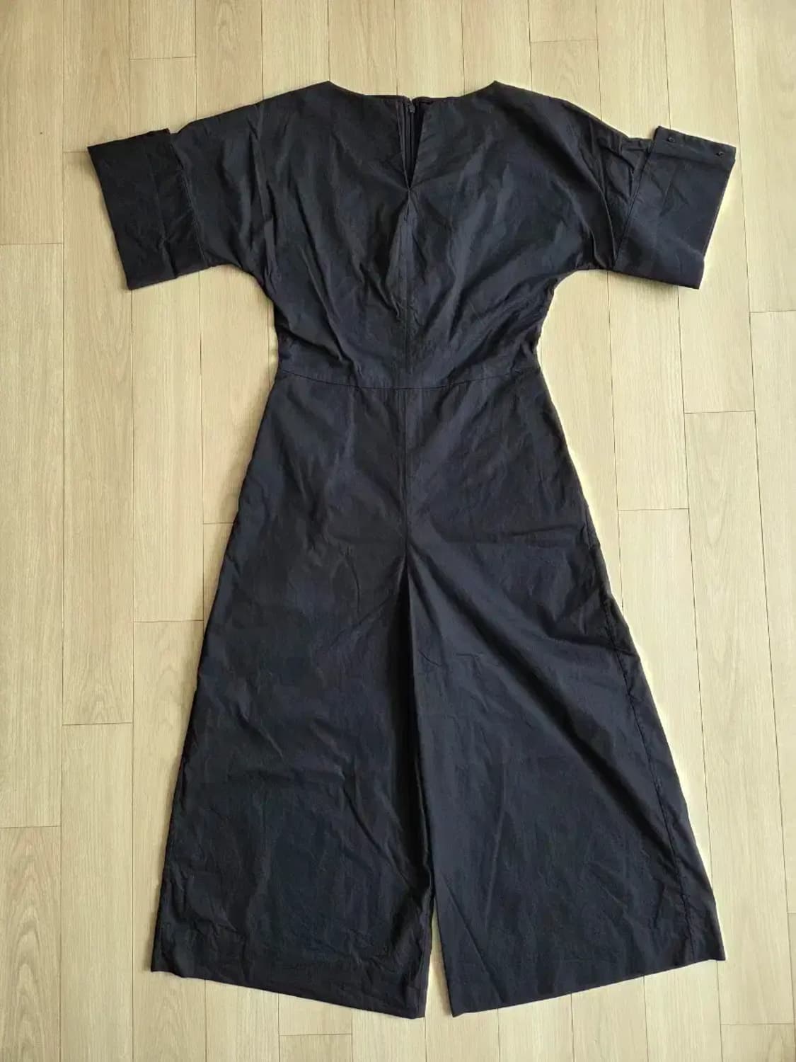 코스 cos 점프수트 상품이미지1