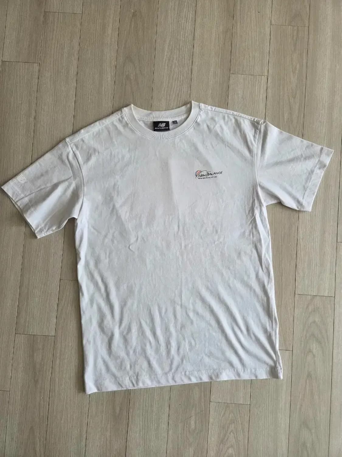 뉴발란스 반팔티셔츠 상품이미지1