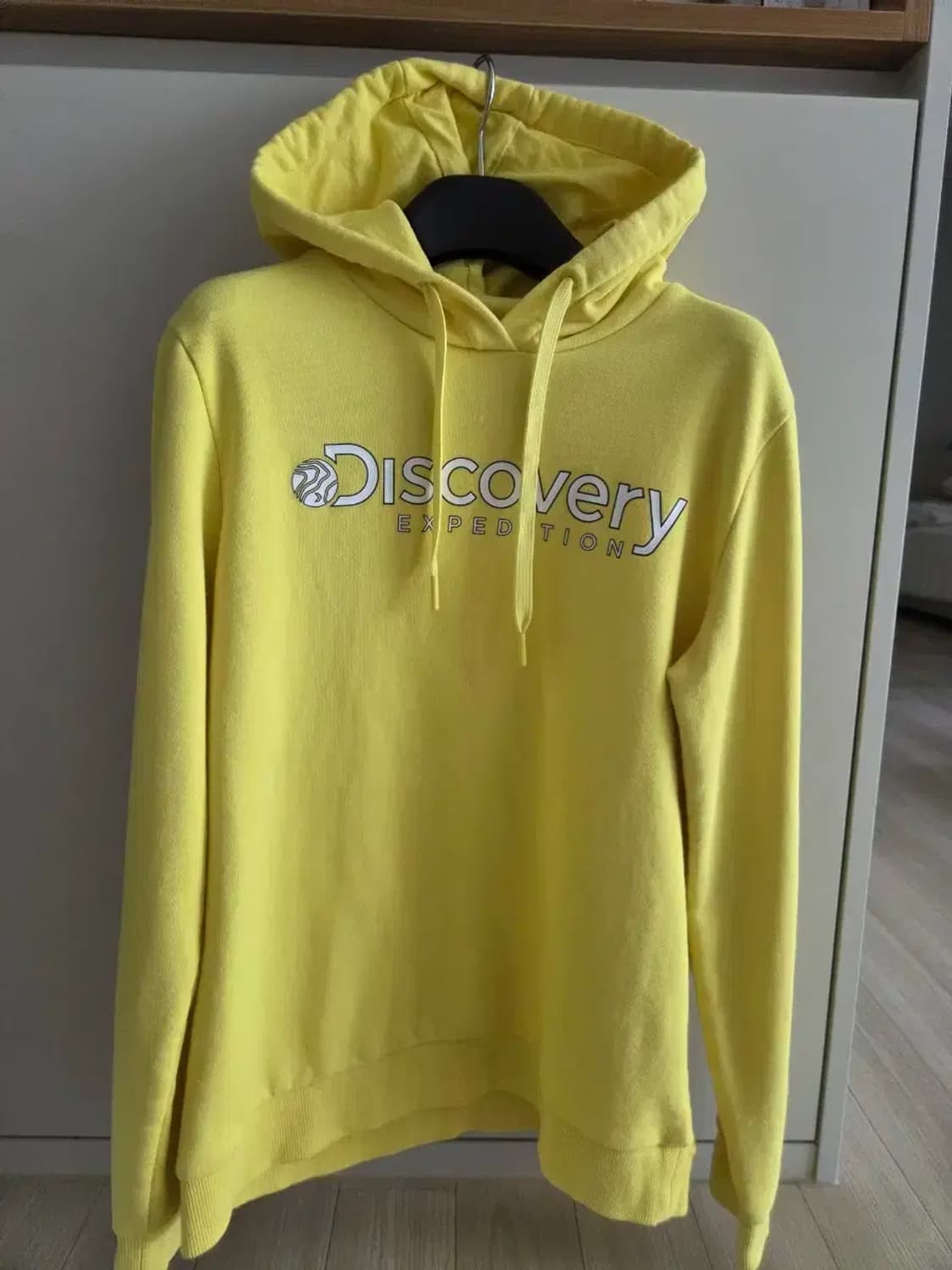 디스커버리 후드티셔츠 상품이미지1