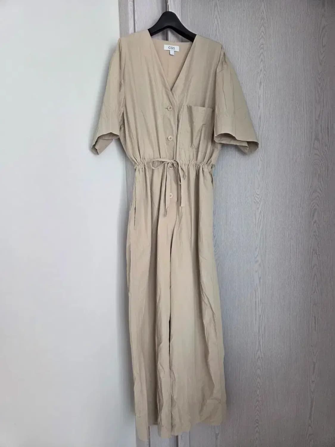 코스 cos 와이드핏 점프수트 상품이미지1