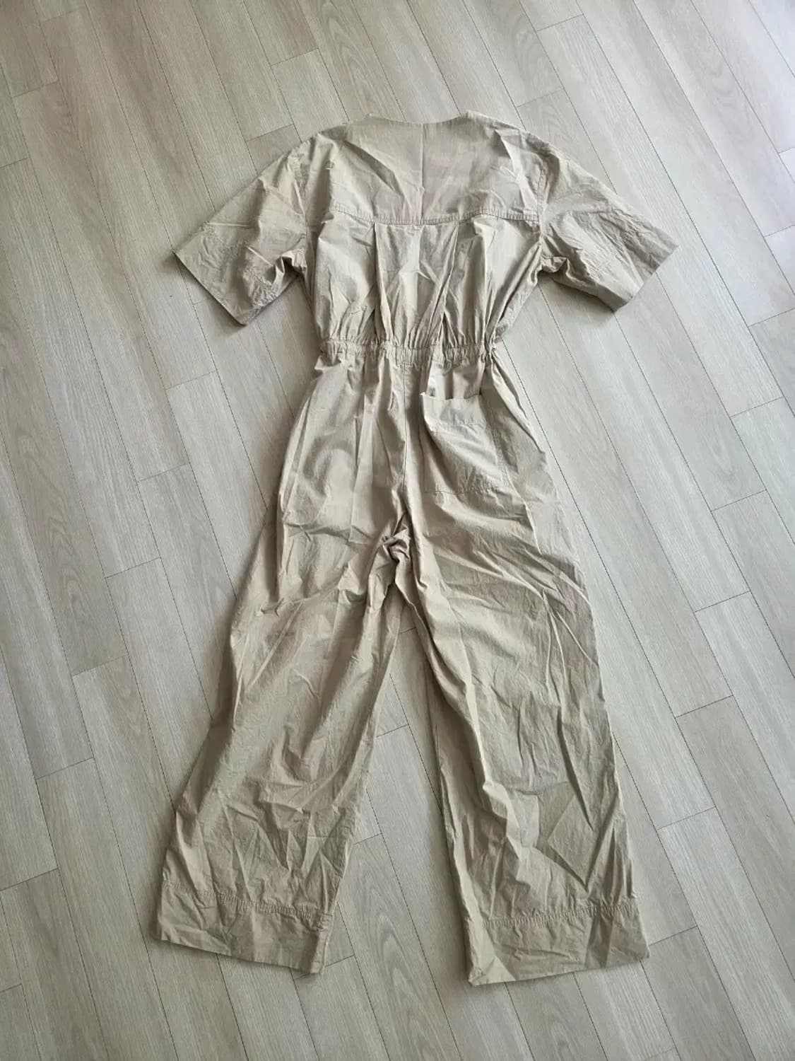 코스 cos 와이드핏 점프수트 상품이미지6