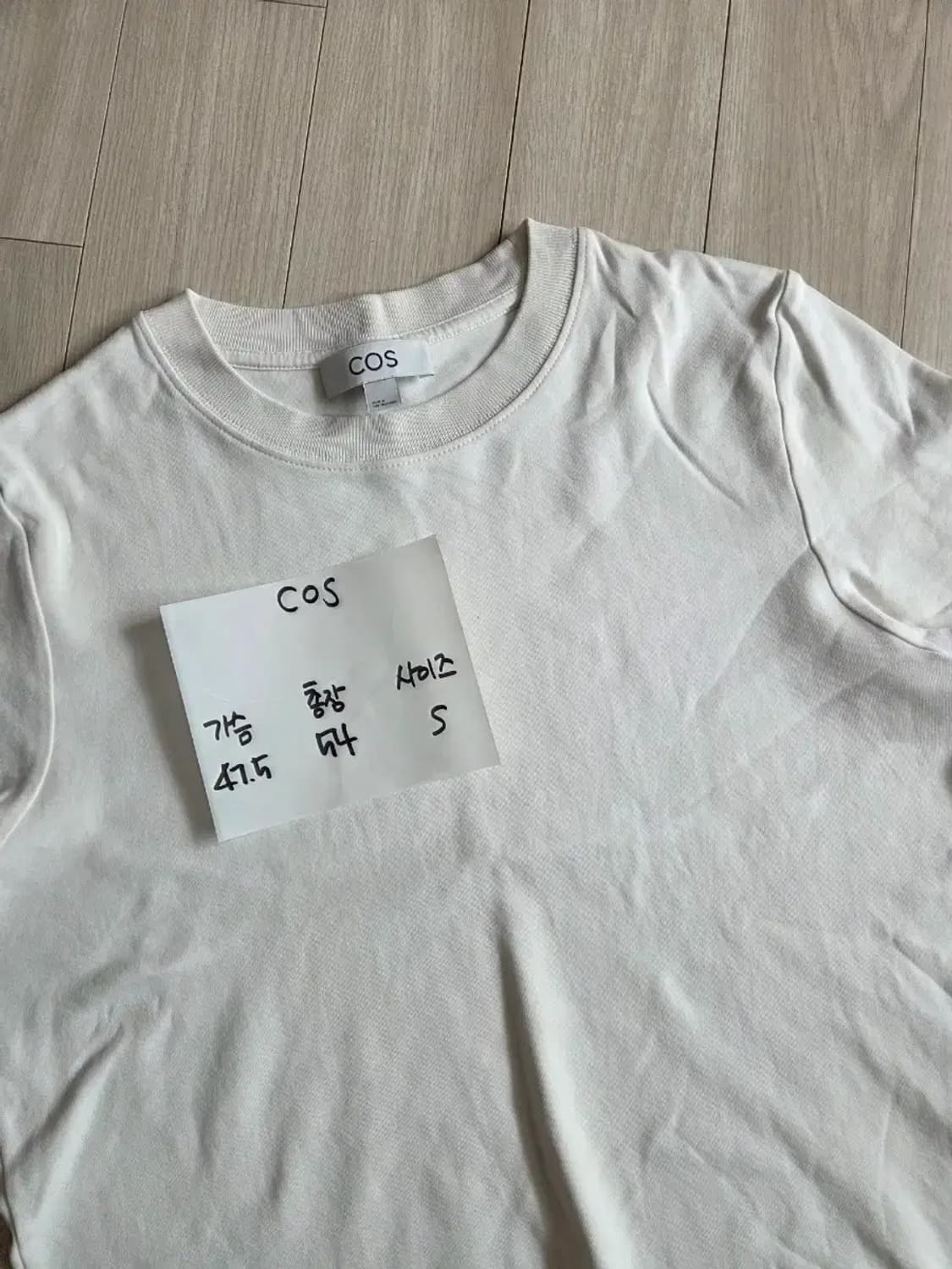 cos 코스 반팔티셔츠 상품이미지4