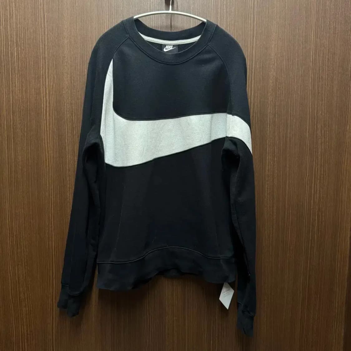 나이키 맨투맨 상품이미지1