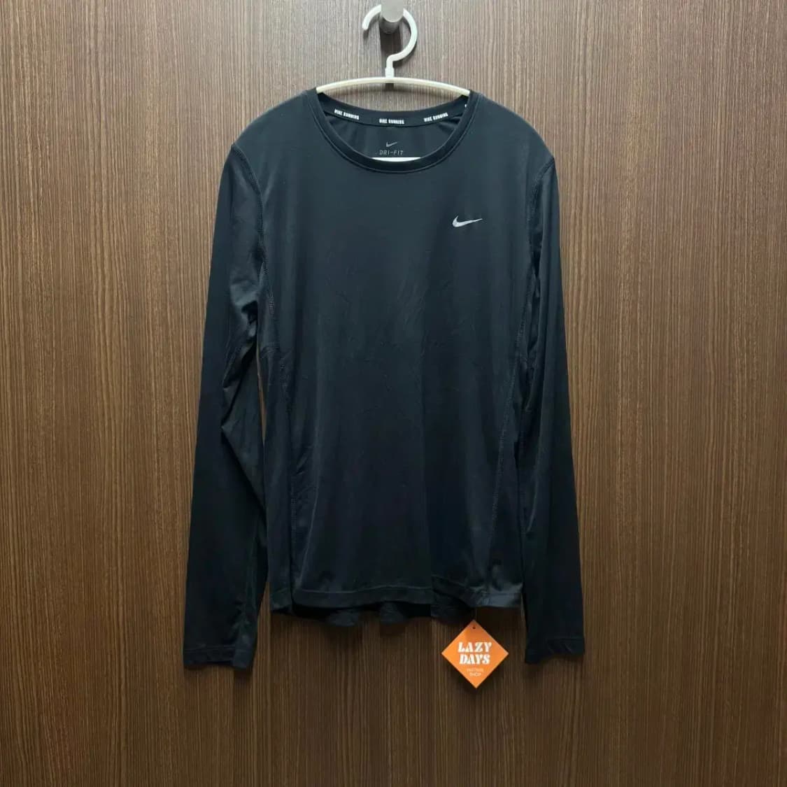 나이키 드라이핏 긴팔티셔츠 상품이미지1