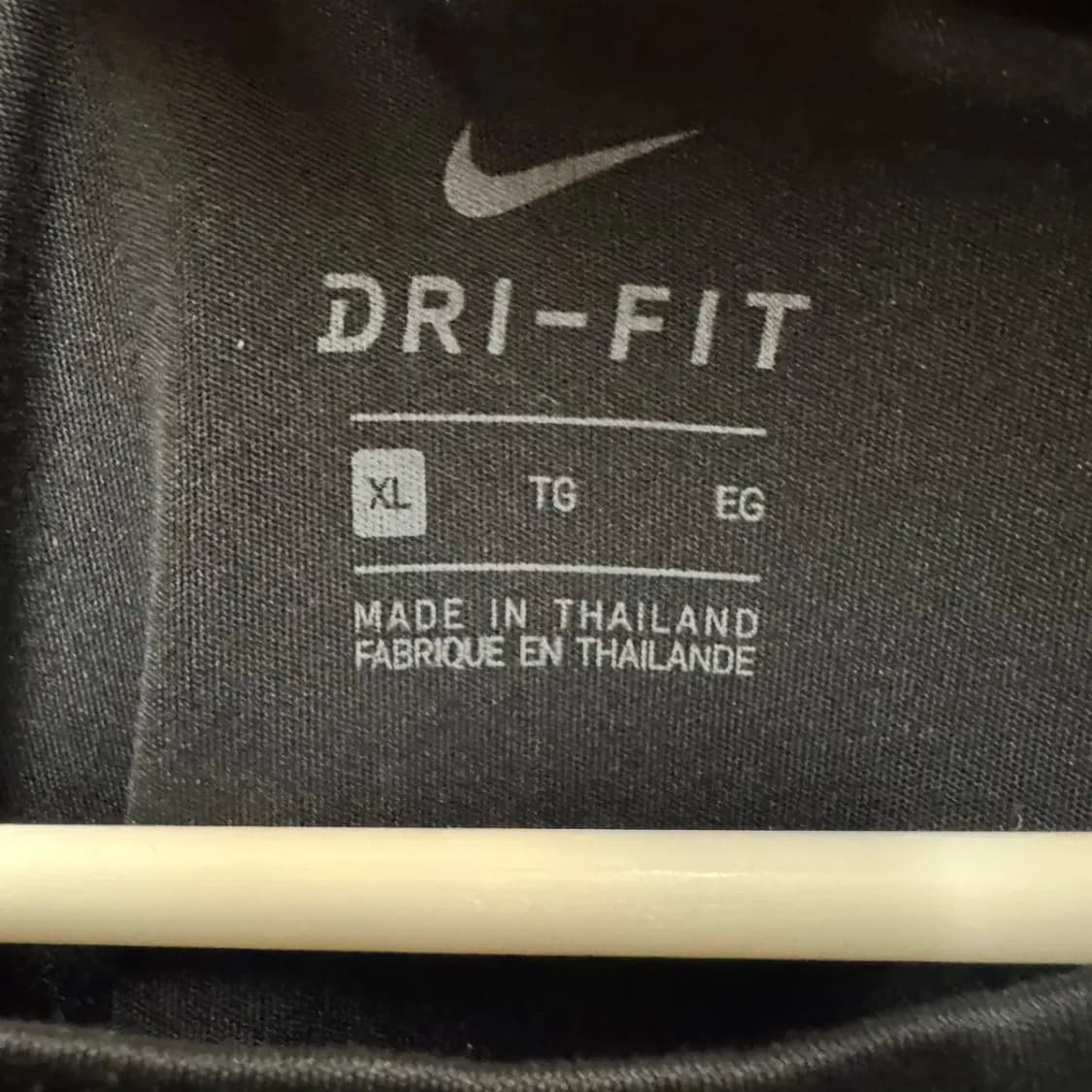 나이키 드라이핏 긴팔티셔츠 상품이미지2