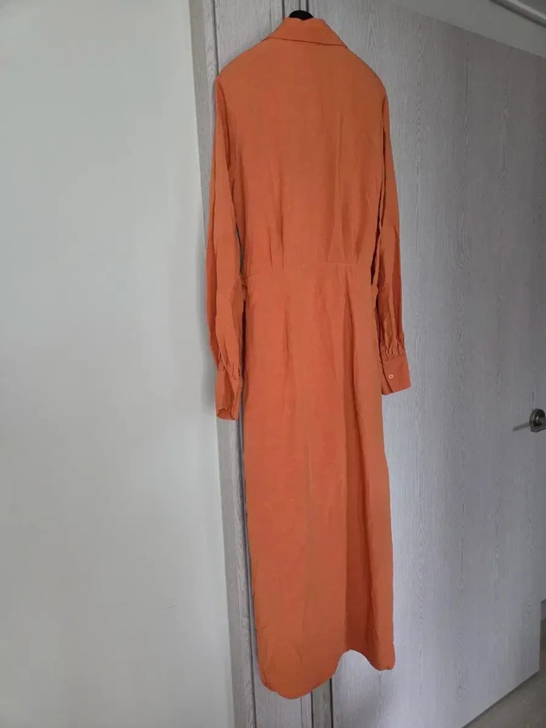 앤아더스토리즈 린넨 맥시 랩원피스 상품이미지5