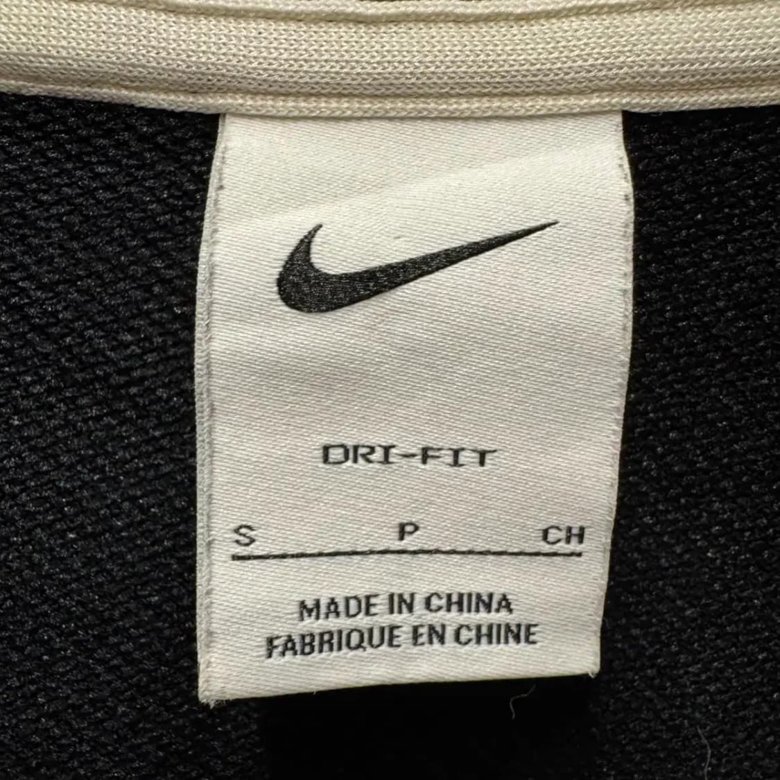 나이키 맨투맨 상품이미지2