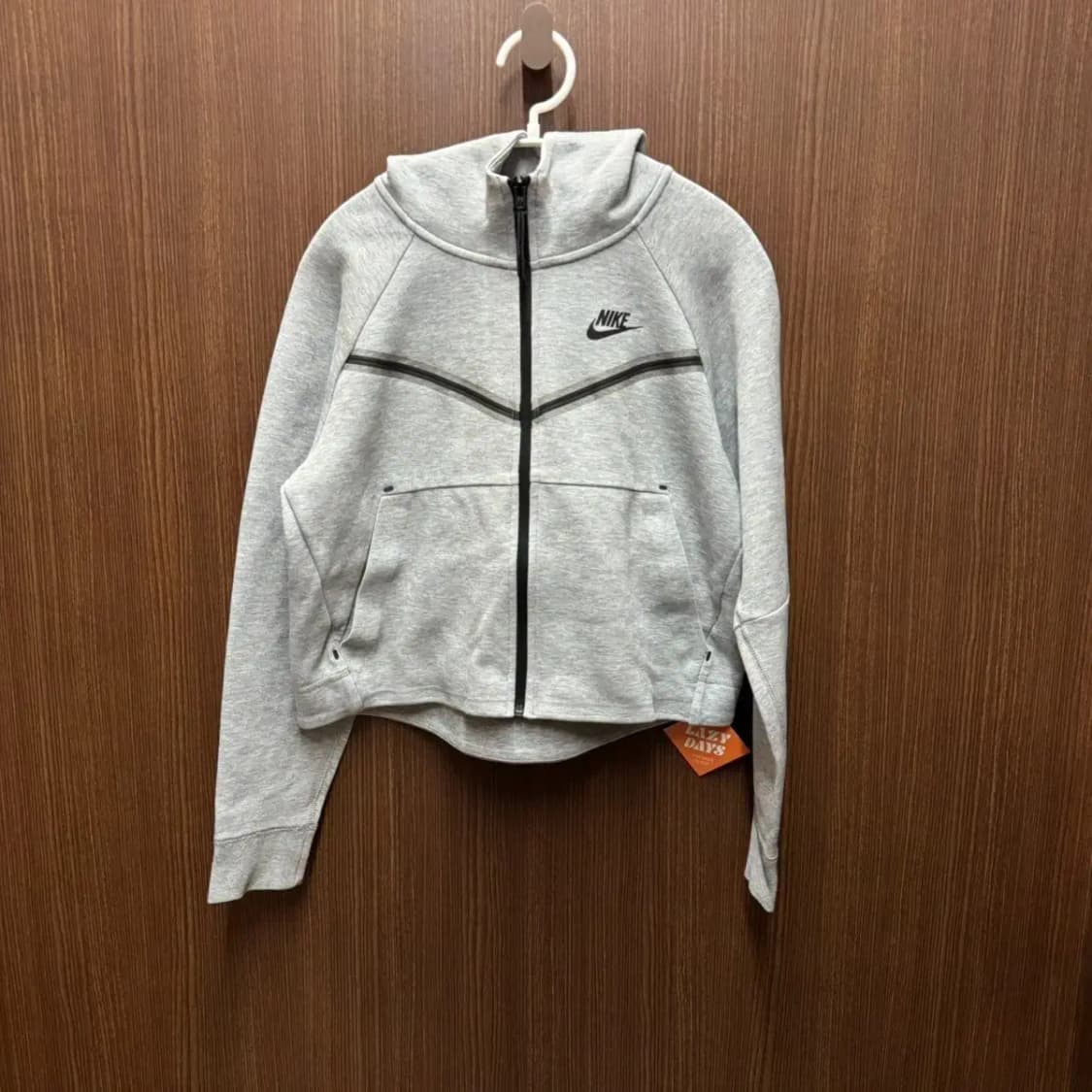 나이키 테크팩 후드집업 상품이미지1