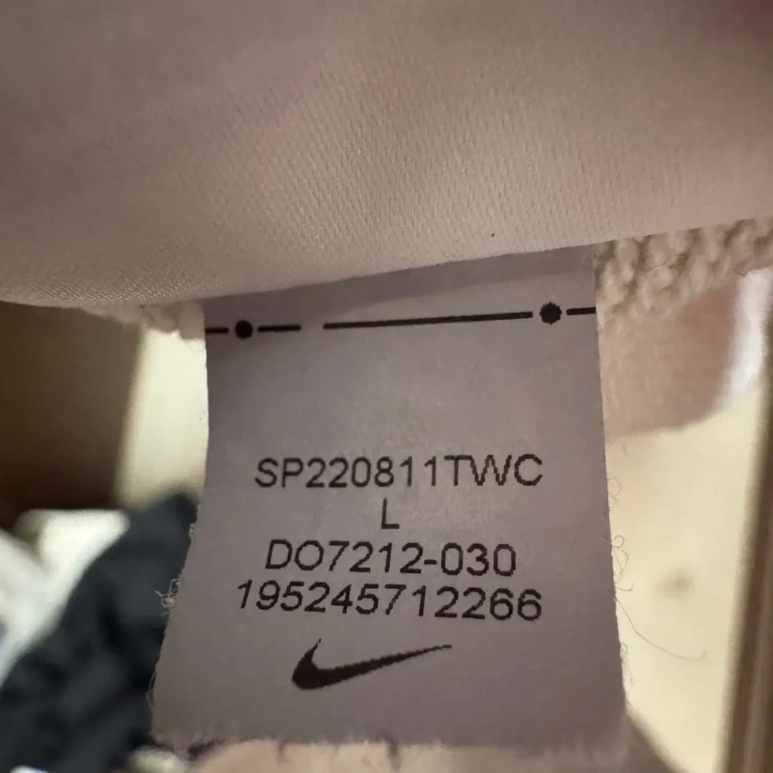 나이키 맨투맨 상품이미지4