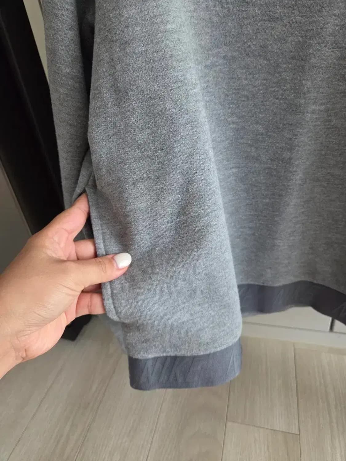 나이키 맨투맨 상품이미지2