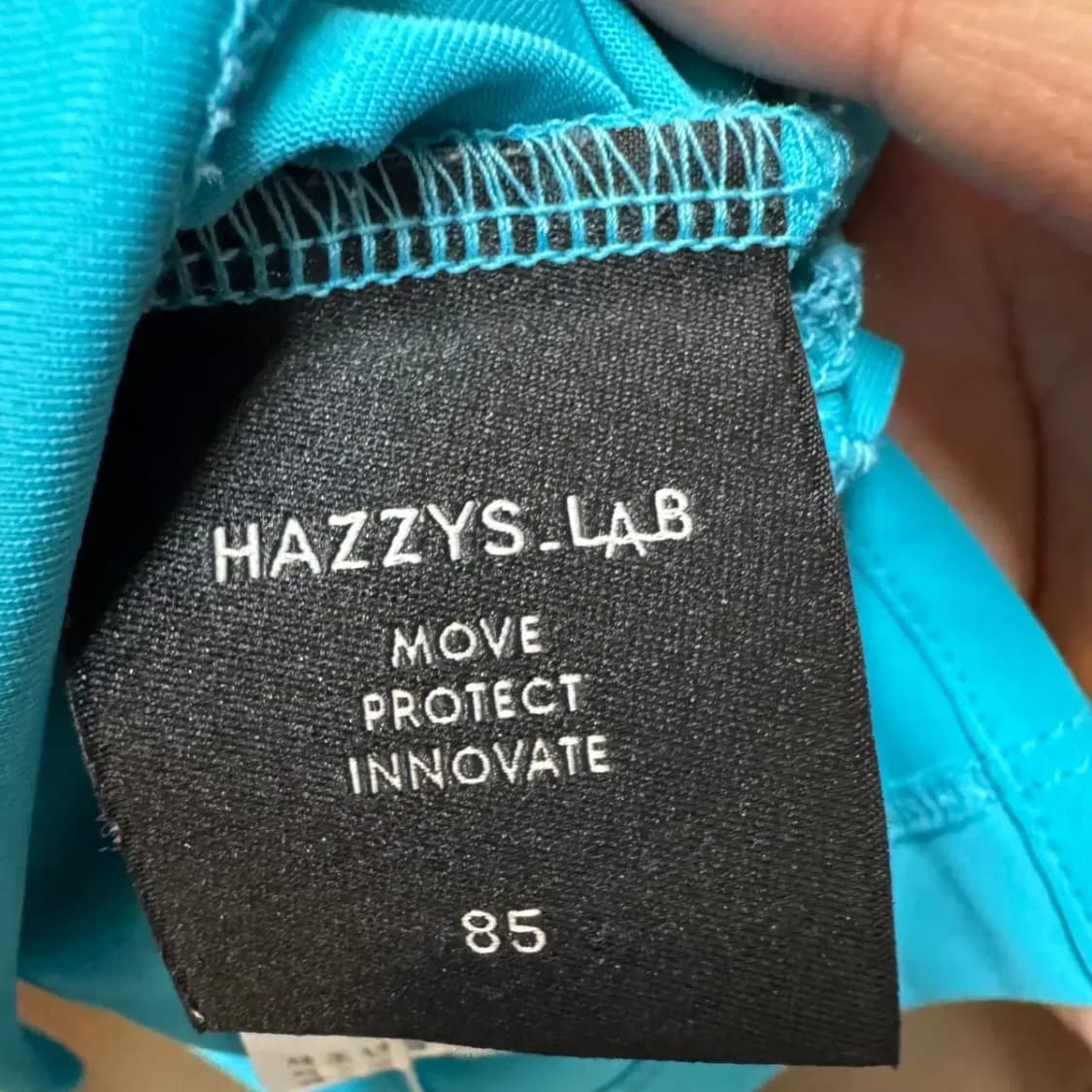 헤지스 민소매 나시 티셔츠 상품이미지2