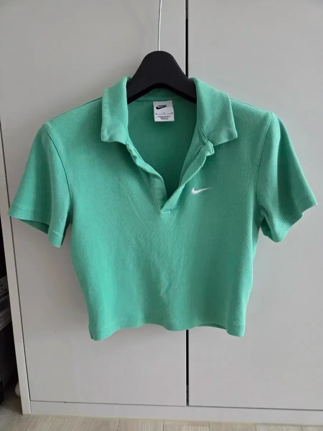 나이키 크롭 반팔 카라티셔츠 상품이미지1
