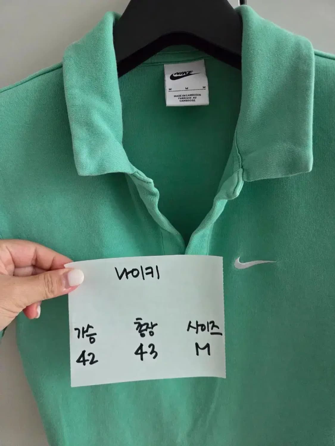 나이키 크롭 반팔 카라티셔츠 상품이미지4