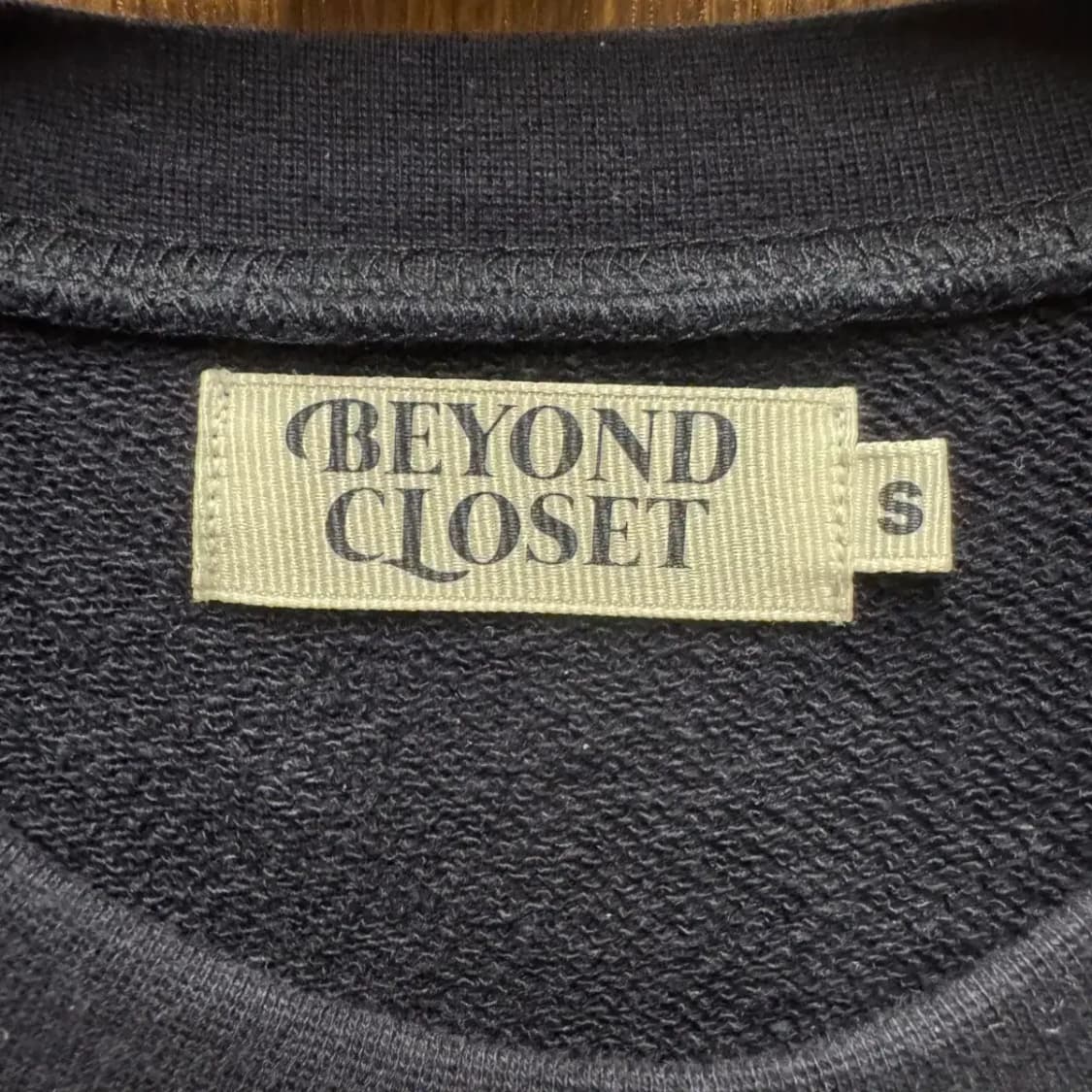 비욘드클로젯  맨투맨 상품이미지2