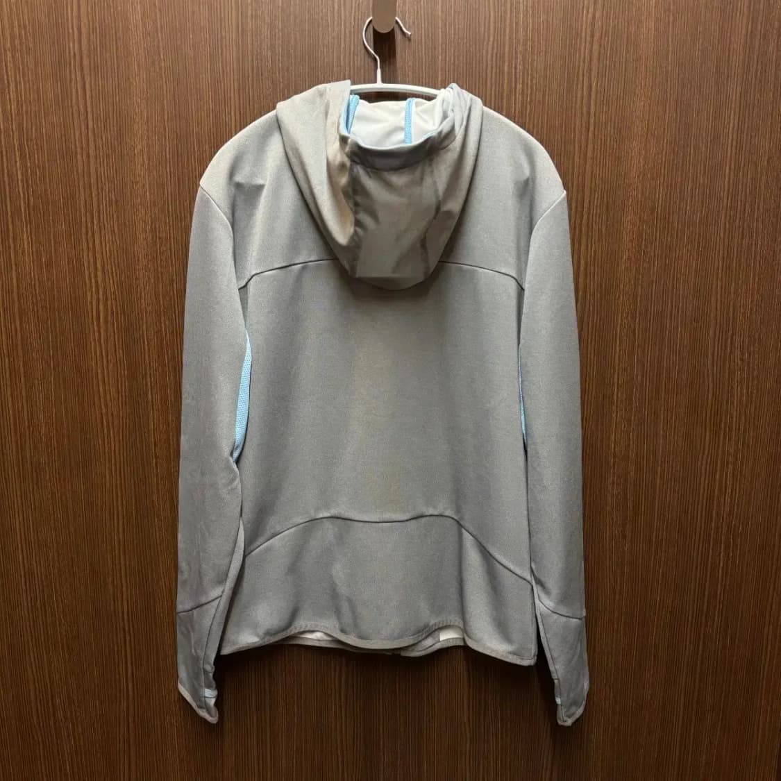 헤지스 후드집업 상품이미지3