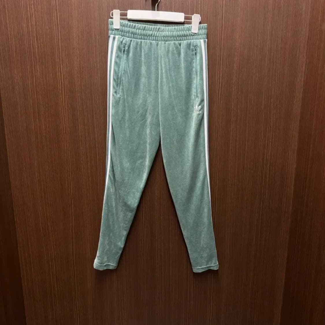 아디다스 벨로아 바지 상품이미지1