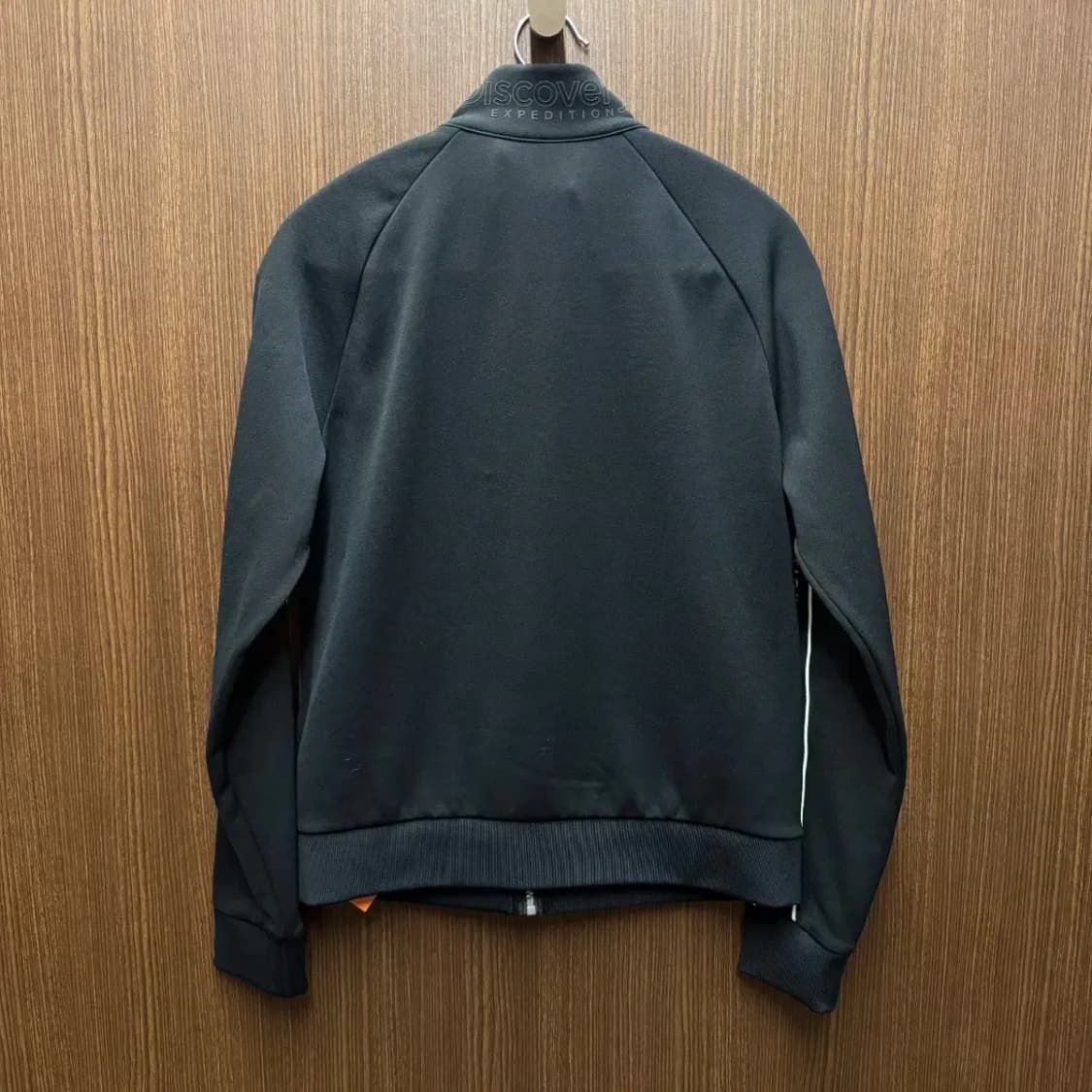 디스커버리 집업 상품이미지3