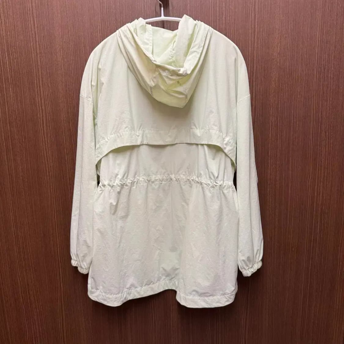 뮬라웨어 바람막이 후드점퍼 상품이미지4