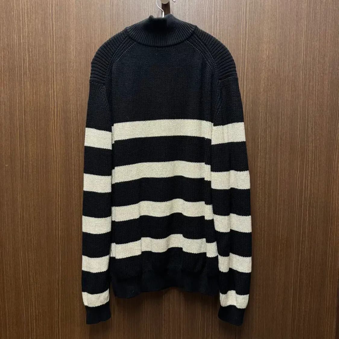 자라 반집업 니트 상품이미지3