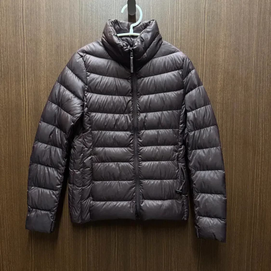 유니클로 다운 패딩 상품이미지1