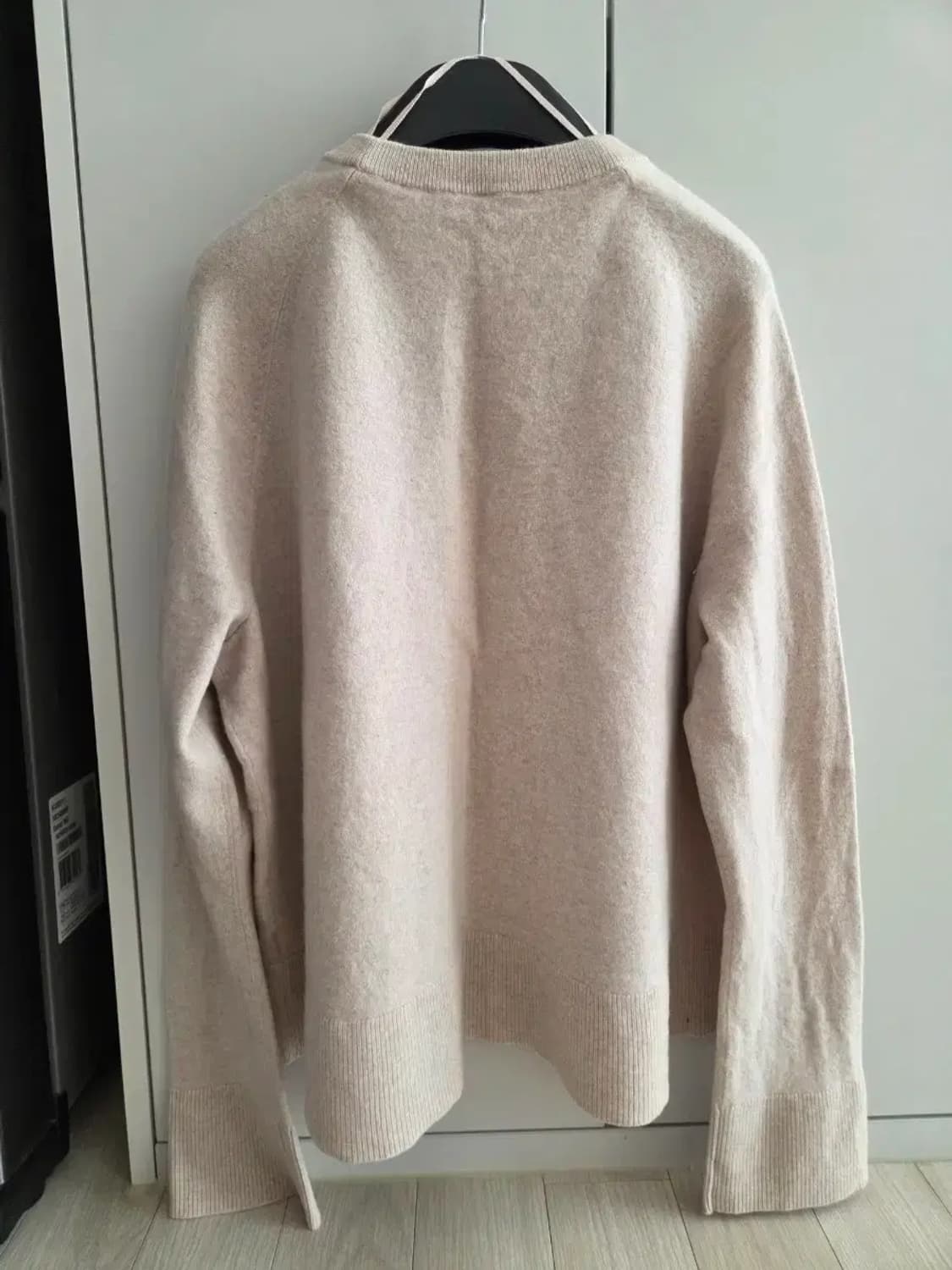 앤아더스토리즈 니트 상품이미지3