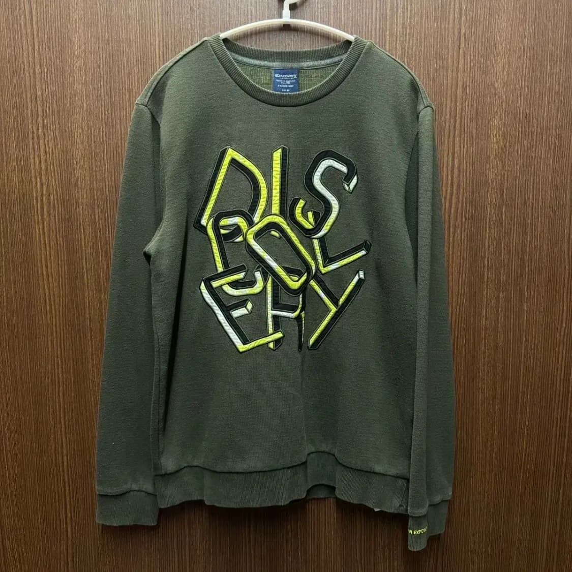 디스커버리 맨투맨 상품이미지1