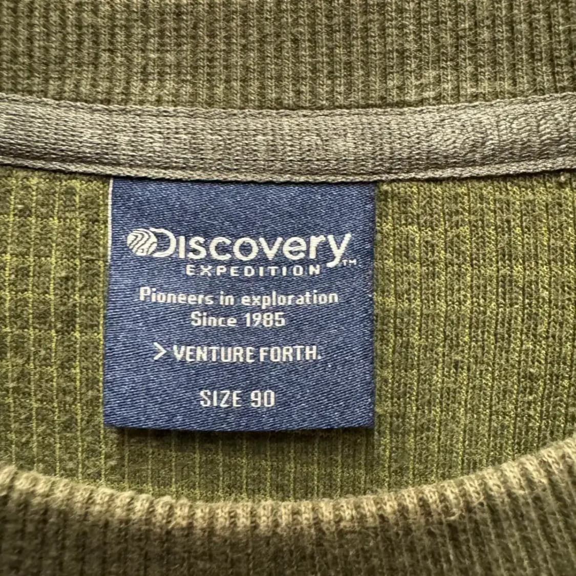 디스커버리 맨투맨 상품이미지2