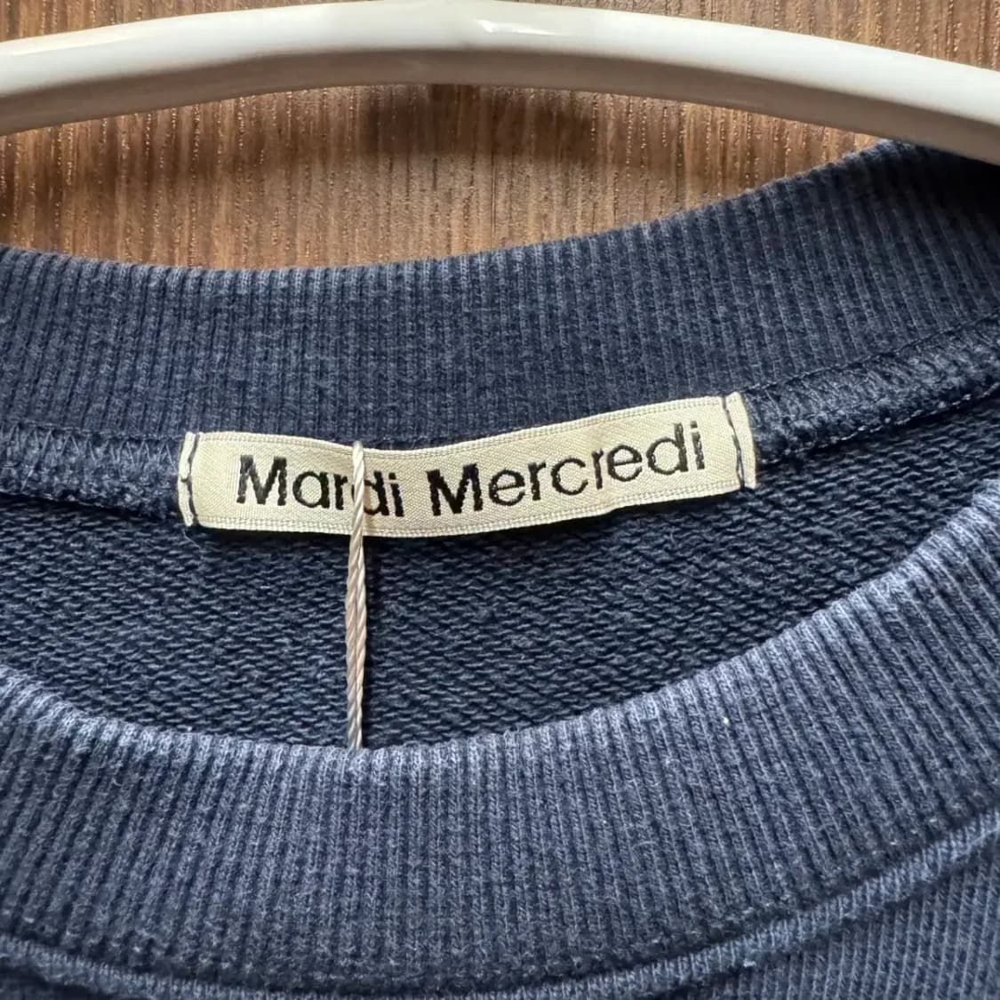 마르디 메크르디 맨투맨 상품이미지2