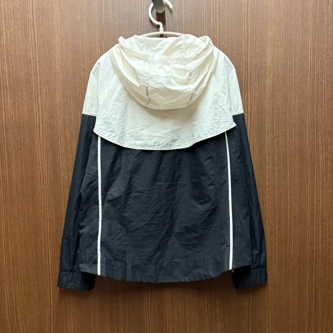 나이키 바람막이 점퍼 상품이미지5