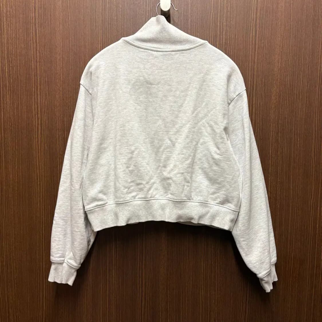 뉴발란스 숏 반집업 맨투맨 상품이미지3