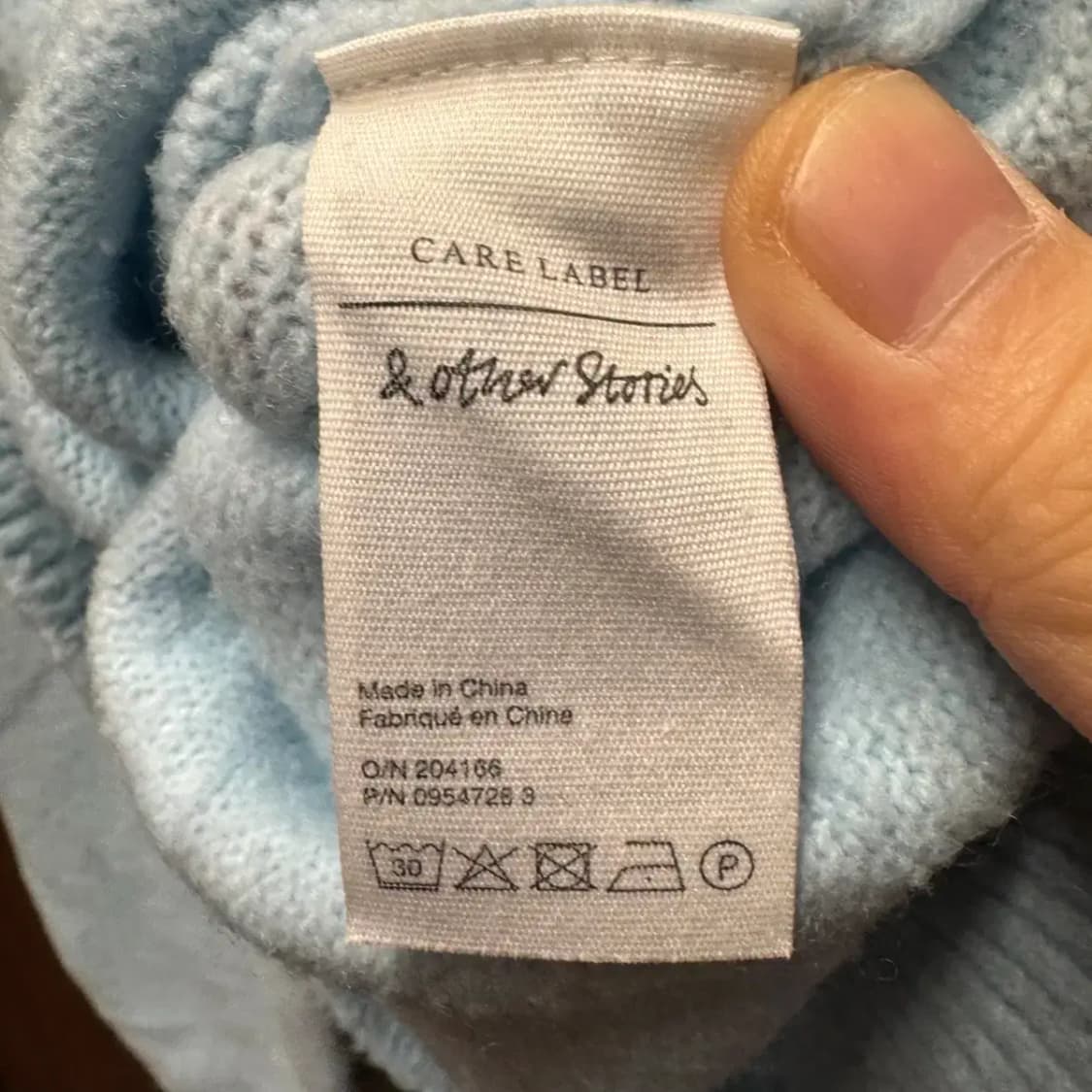 앤아더스토리즈 니트 상품이미지3