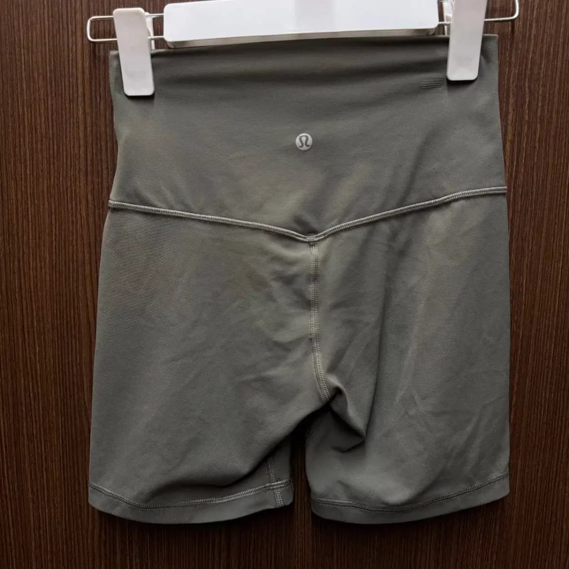 룰루레몬 얼라인 하이라이즈 쇼츠 상품이미지3