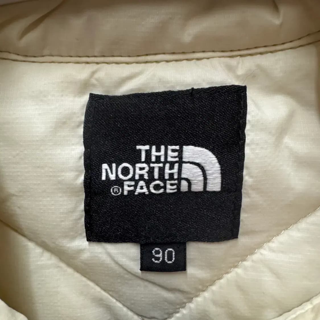 노스페이스 패딩 조끼 상품이미지2