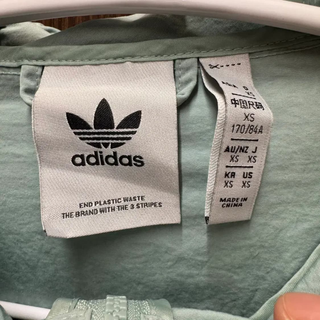 아디다스 바람막이 빅로고 점퍼 상품이미지2